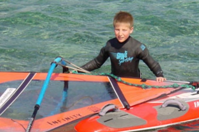  Clases de windsurf para niños 